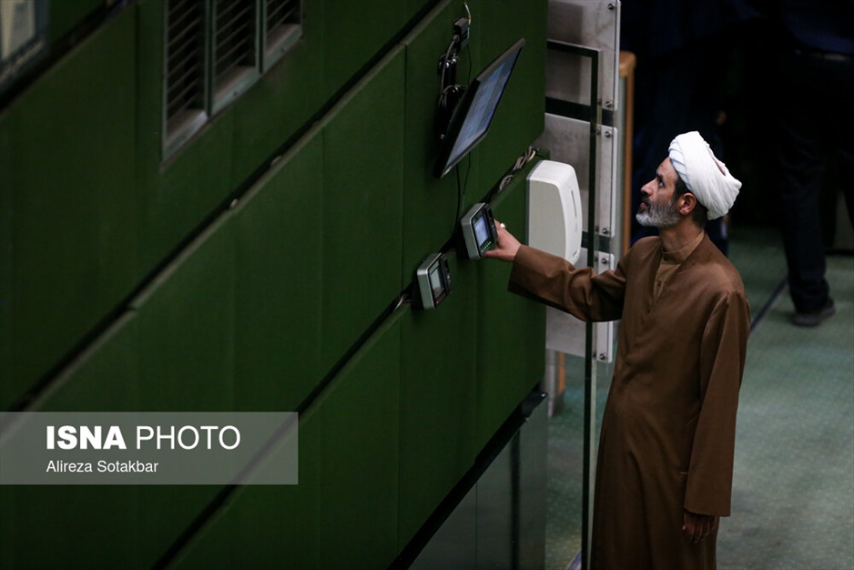 نخستین جلسه علنی مجلس در سال ۱۴۰۳