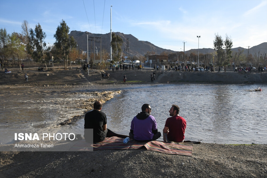 جاری شدن آب در زاینده‌رود - اصفهان