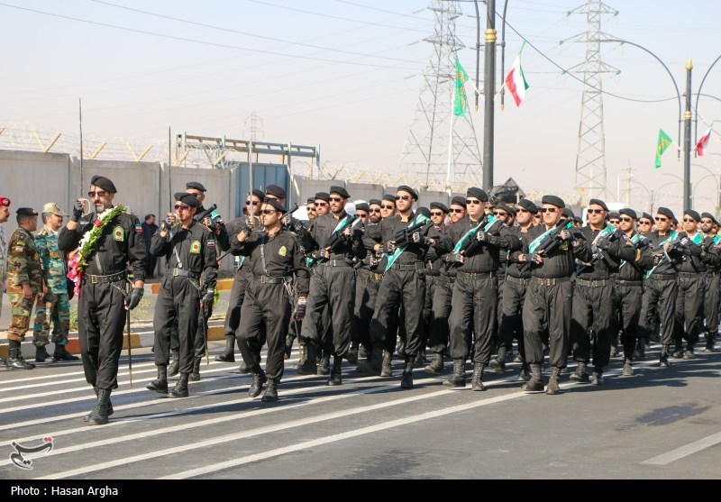 مراسم رژه روز ارتش در زنجان ،بندرعباس و کرمان