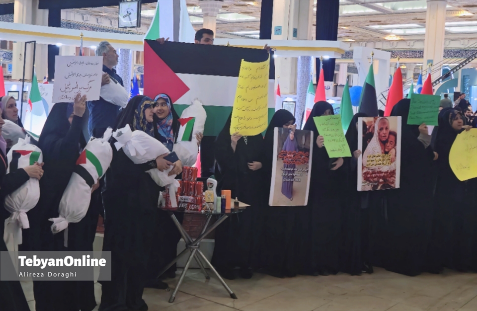 گزارش تصویری تبیان از نمایشگاه قرآن 