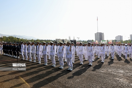 رژه روز ارتش