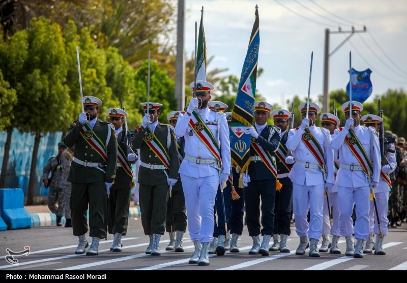 مراسم رژه روز ارتش در زنجان ،بندرعباس و کرمان