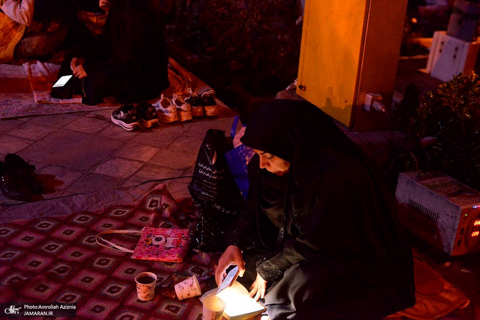 احیای شب بیست و یکم ماه مبارک رمضان در گلزار شهدای بهشت زهرا (س)