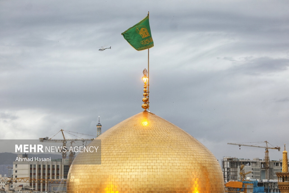 تحویل سال ۱۴۰۳ در حرم مطهر امام رضا (ع)