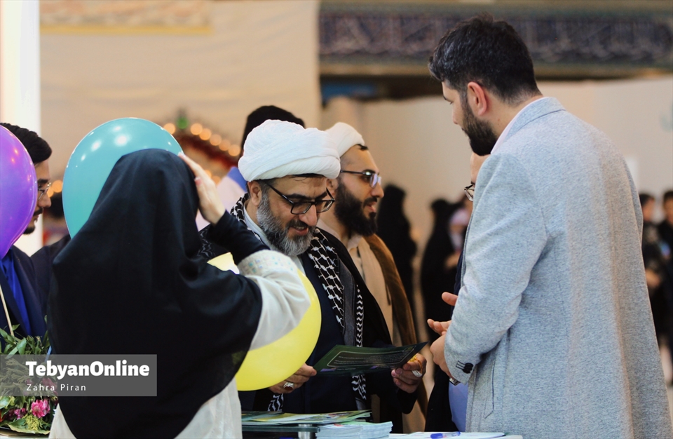 گزارش تصویری تبیان از نمایشگاه قرآن 