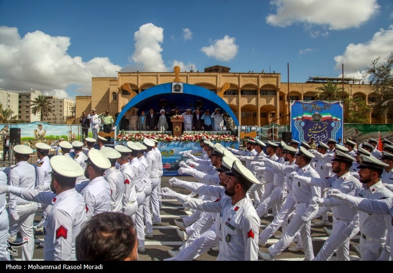 مراسم رژه روز ارتش در زنجان ،بندرعباس و کرمان