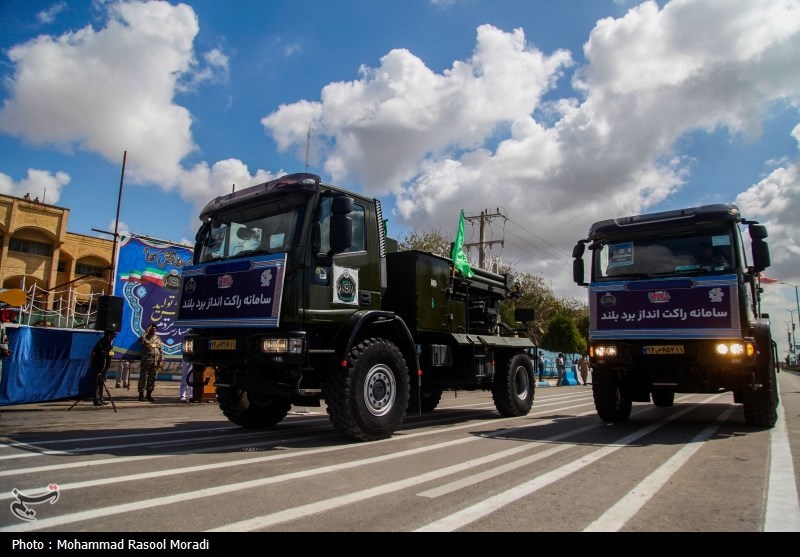 مراسم رژه روز ارتش در زنجان ،بندرعباس و کرمان