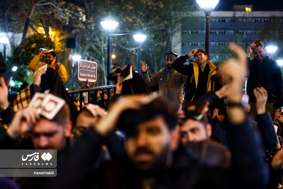 احیای شب بیست و یکم ماه رمضان در مسجد ارگ