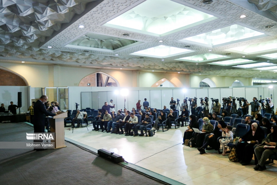 سی و پنجمین نمایشگاه کتاب تهران- روز ششم