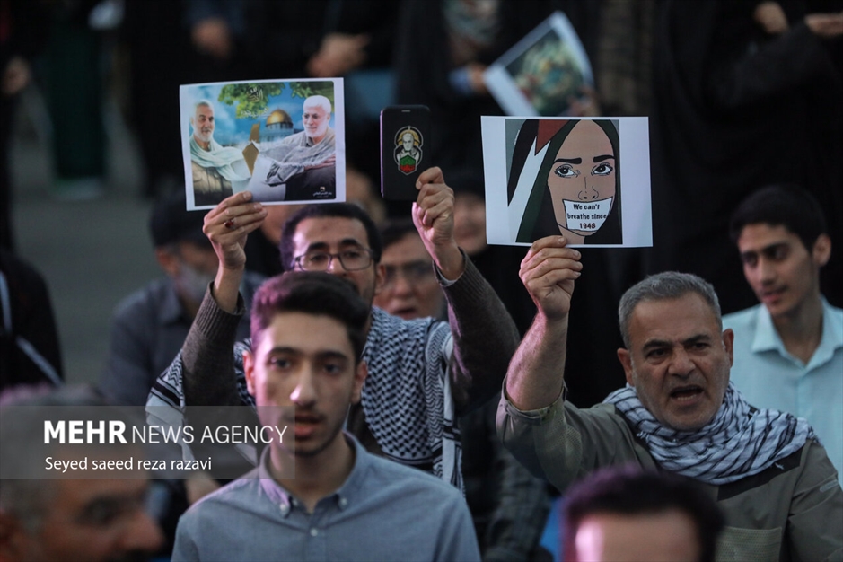 تجمع دانشجویان در همبستگی با دانشجویان آمریکایی حامی فلسطین