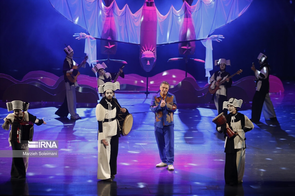 نمایش موزیکال «شازده کوچولو»