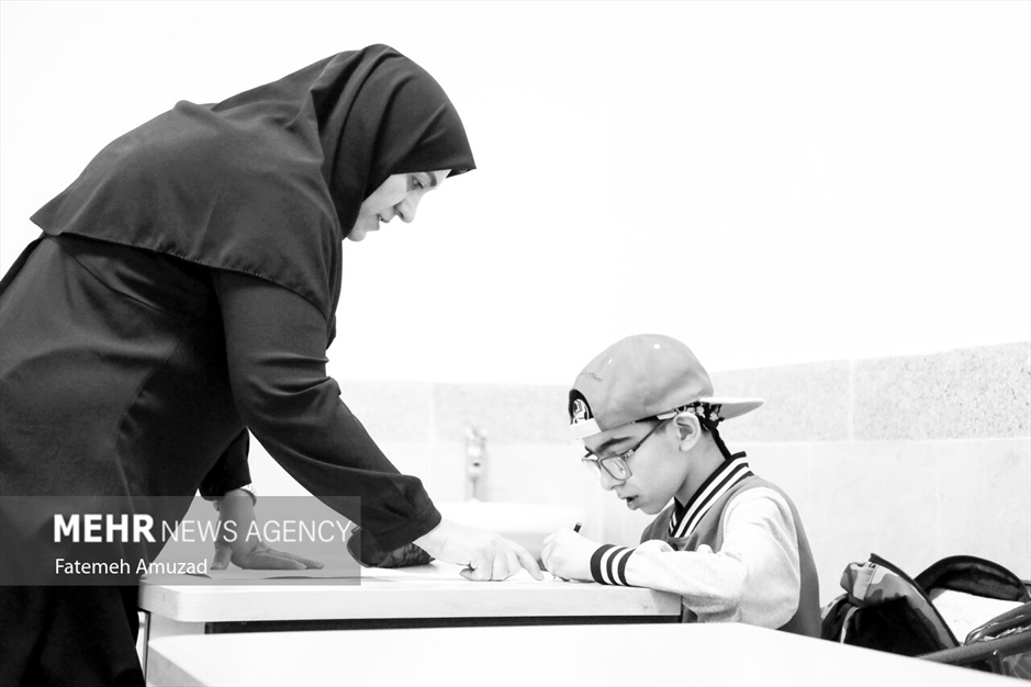 معلمان دل‌های روشن