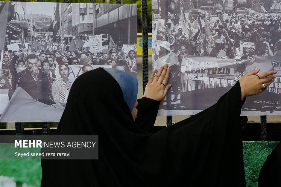 تجمع دانشجویان در همبستگی با دانشجویان آمریکایی حامی فلسطین