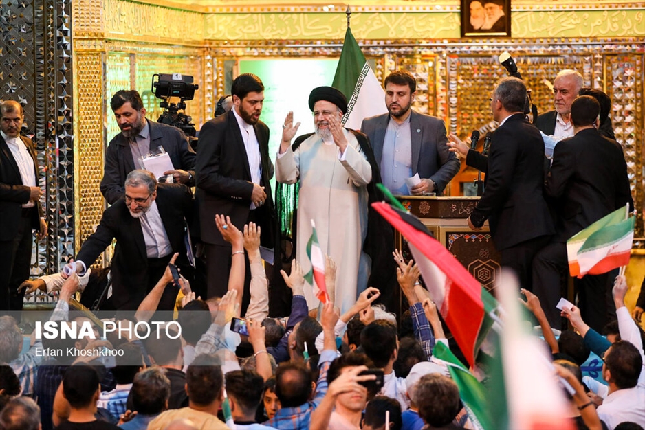 قاب‌هایی ماندگار؛ رئیسی در میدان خدمت