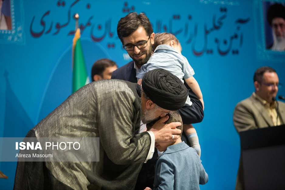 قاب‌هایی ماندگار؛ رئیسی در میدان خدمت