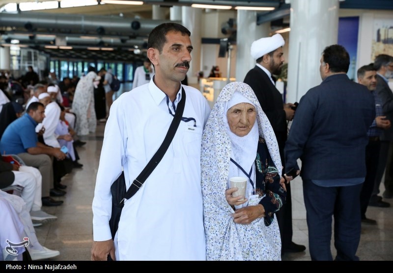 نخستین پرواز زائران عمره خراسانی از فرودگاه مشهد