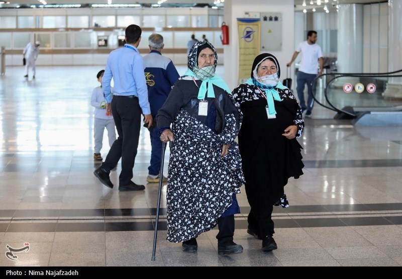 نخستین پرواز زائران عمره خراسانی از فرودگاه مشهد