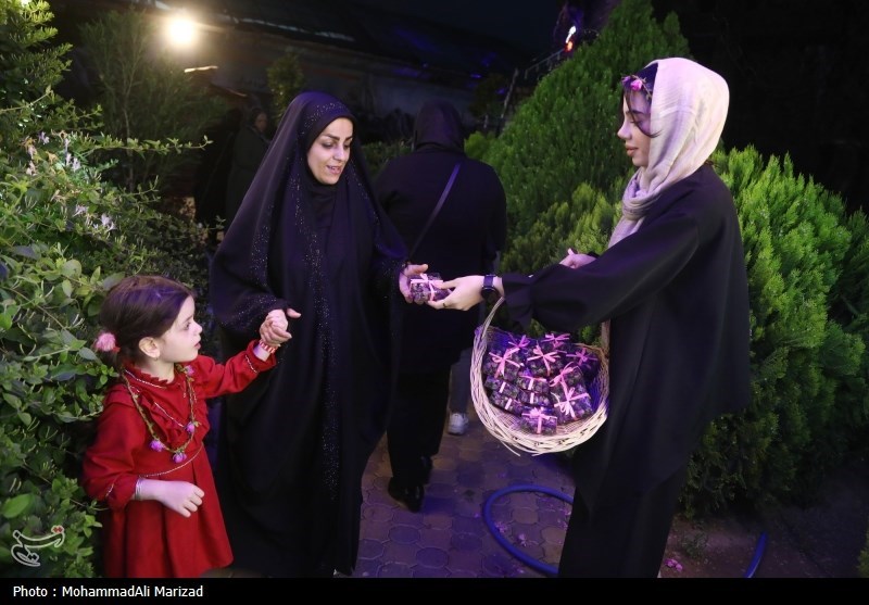 جشنواره گل و گلاب در محلات