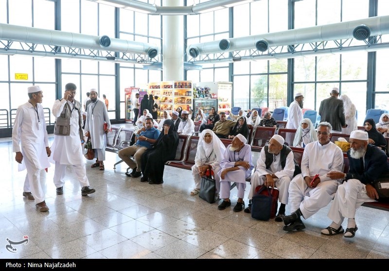 نخستین پرواز زائران عمره خراسانی از فرودگاه مشهد
