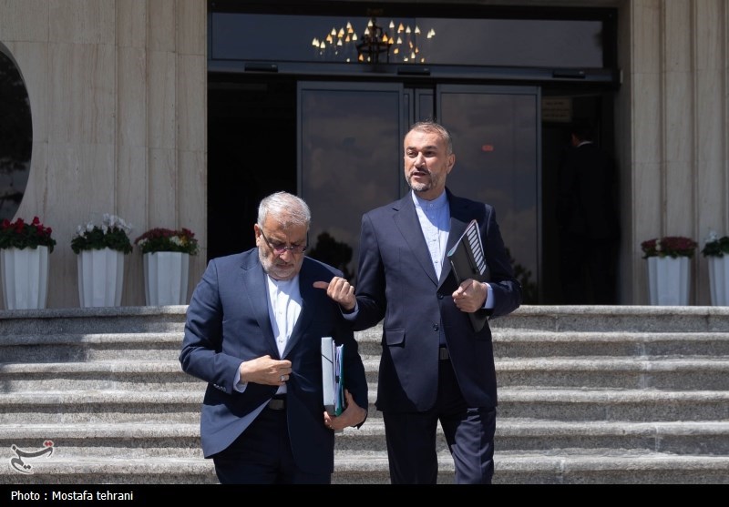 در حاشیه جلسه هیات دولت