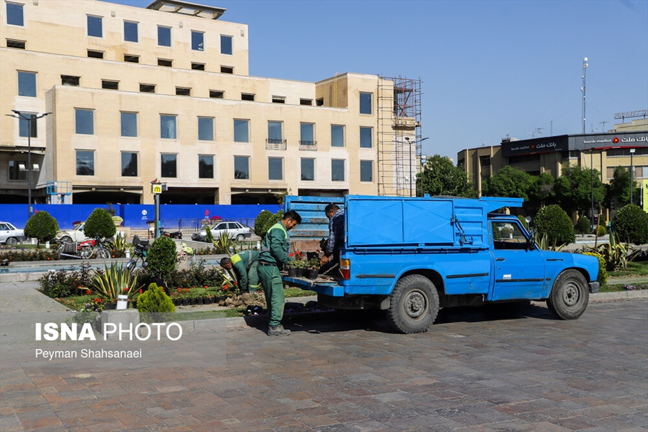 زندگی در اصفهان جاری است