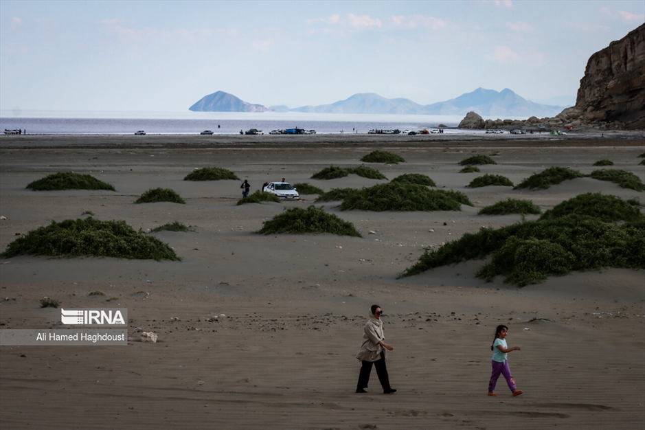 نجات دریاچه