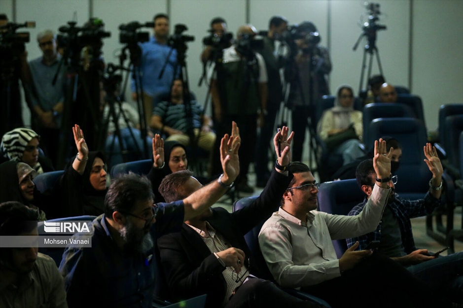 سی و پنجمین نمایشگاه کتاب تهران- روز ششم