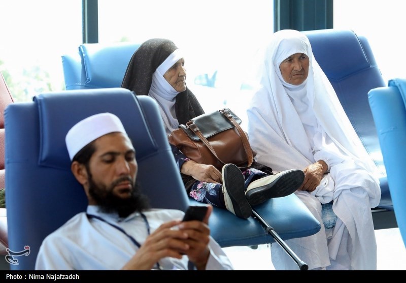 نخستین پرواز زائران عمره خراسانی از فرودگاه مشهد