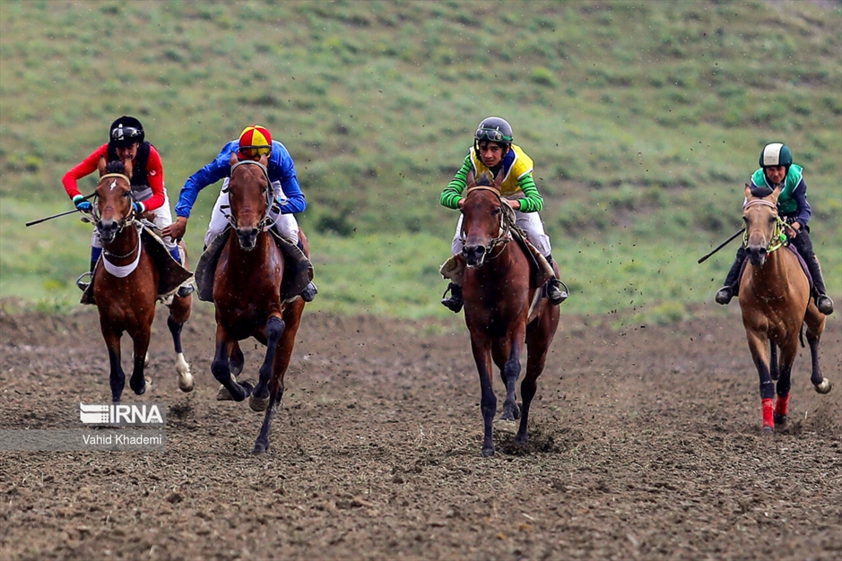 کورس اسبدوانی بهاره بجنورد