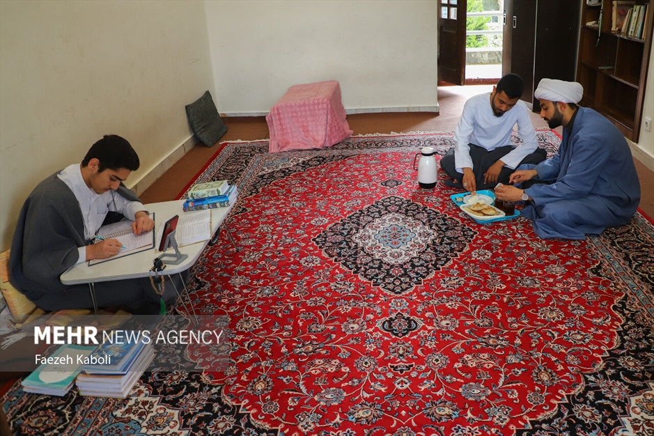 زندگی طلبگی