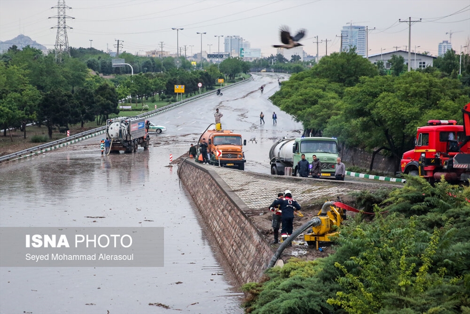شروع بارش‌های سیل‌آسا در مشهد