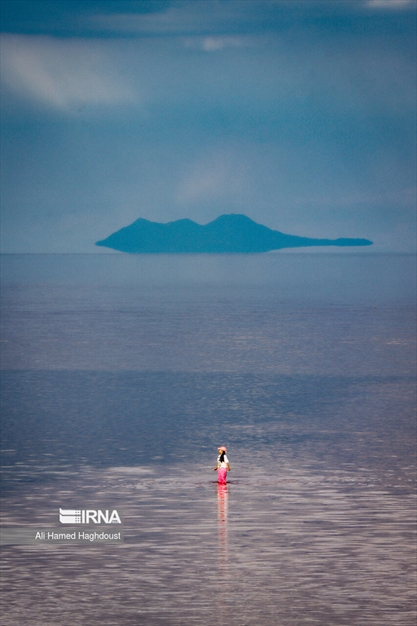 نجات دریاچه