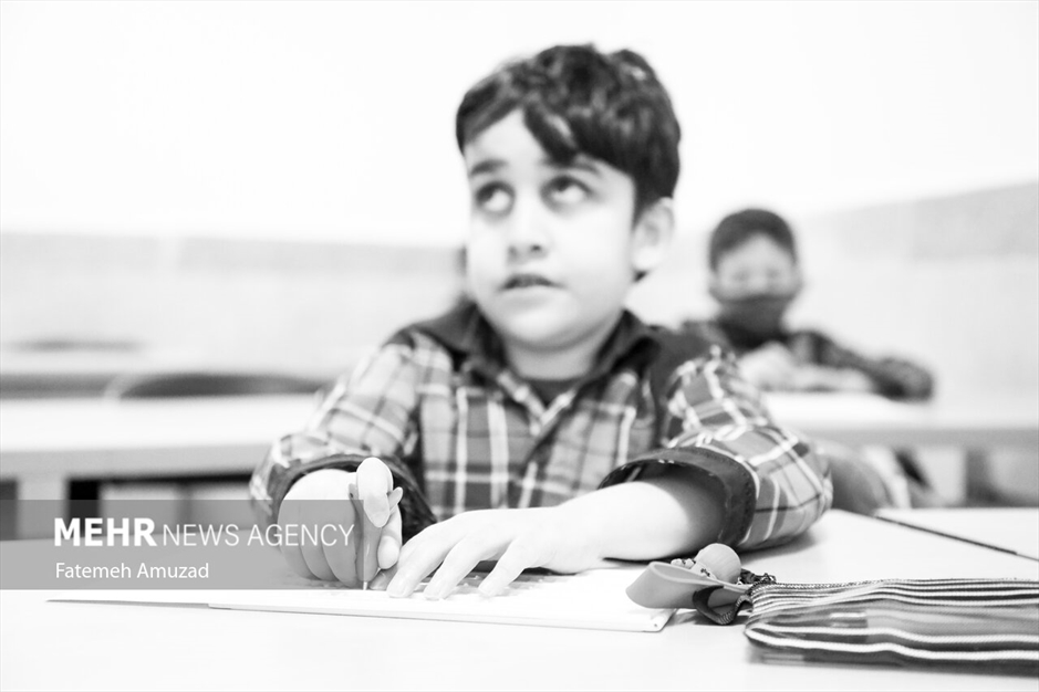 معلمان دل‌های روشن