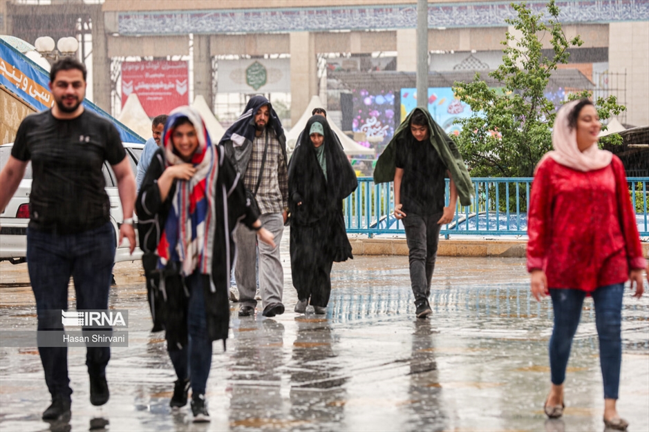 سی و پنجمین نمایشگاه کتاب تهران- روز ششم