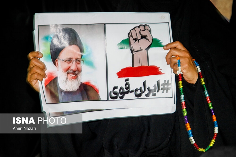 قاب‌هایی ماندگار؛ رئیسی در میدان خدمت