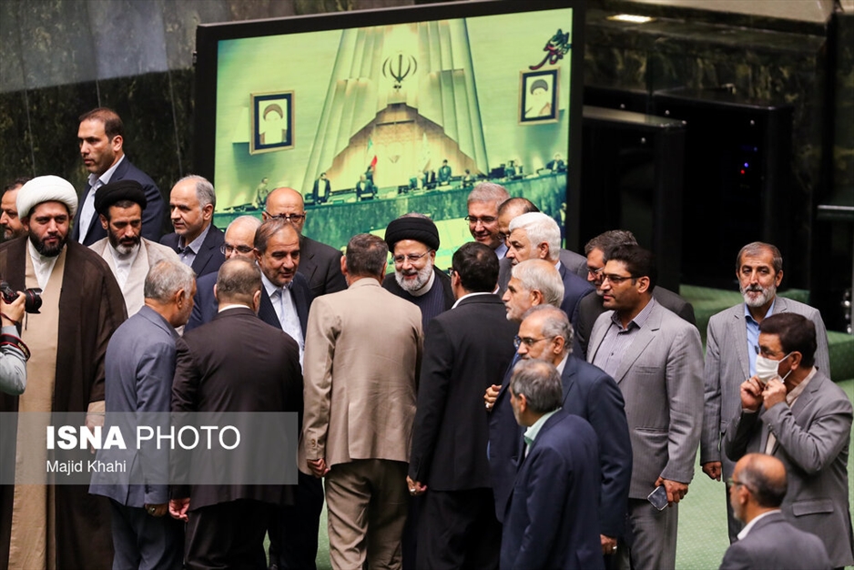 قاب‌هایی ماندگار؛ رئیسی در میدان خدمت