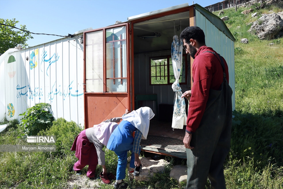 تدریس در کوچکترین مدرسه دنیا