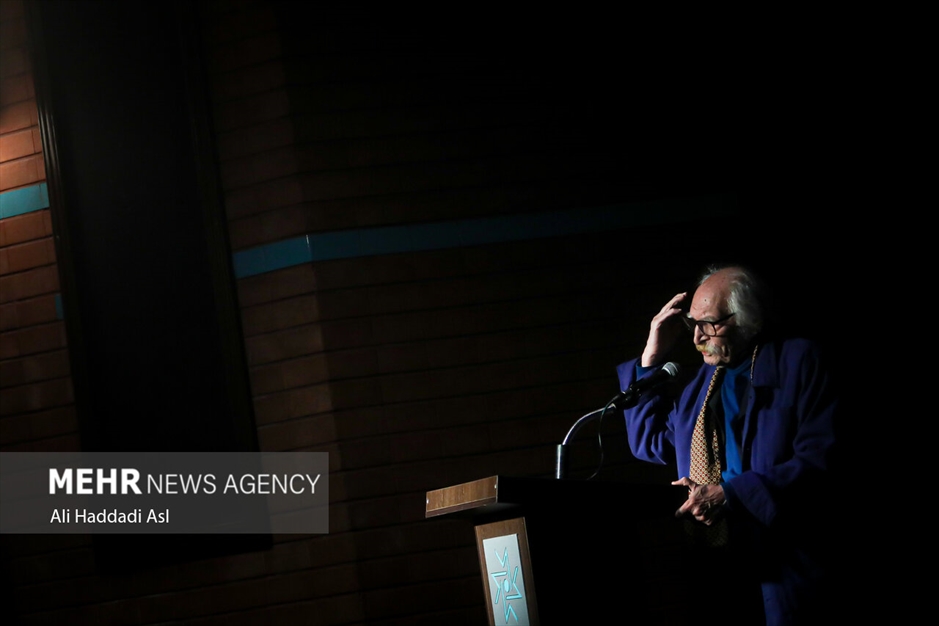 مراسم نکوداشت اکبر زنجانپور