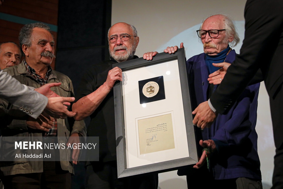 مراسم نکوداشت اکبر زنجانپور