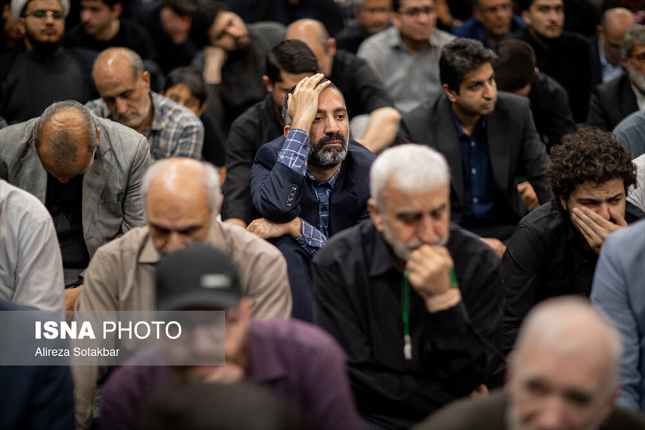 اجتماع دانشگاهیان تهران در سوگ رئیس جمهور