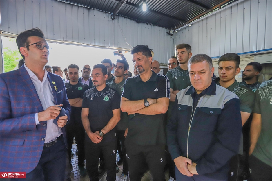 بازدید تیم فوتبال آلومینیوم اراک از موسسه خیریه حامی یار