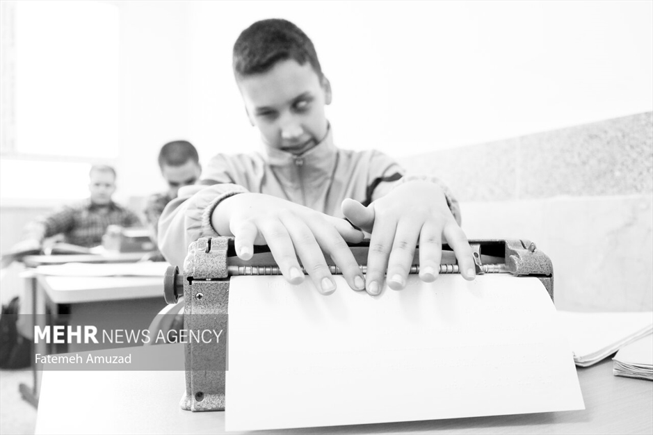 معلمان دل‌های روشن