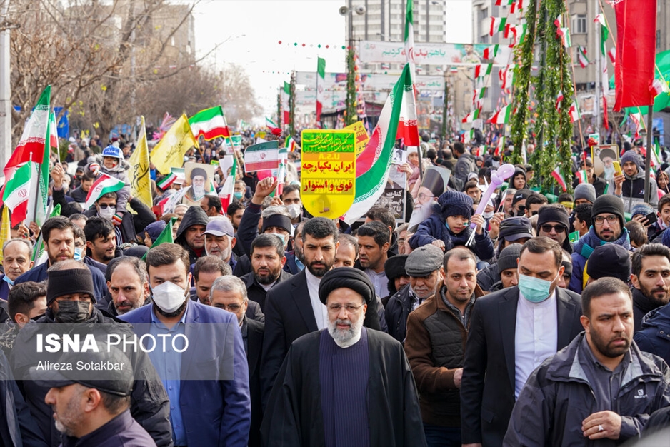 قاب‌هایی ماندگار؛ رئیسی در میدان خدمت