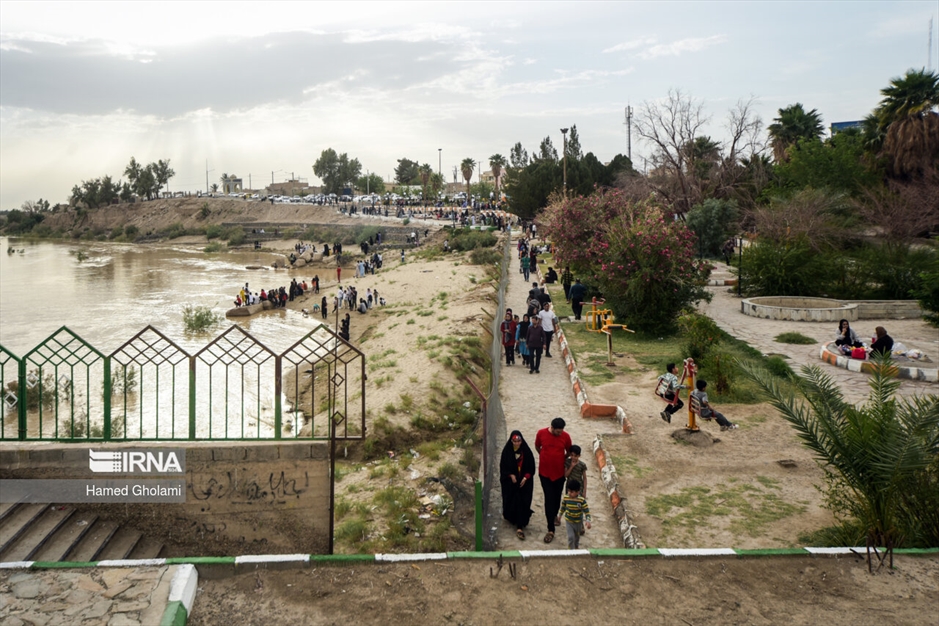 آب در راه سیستان