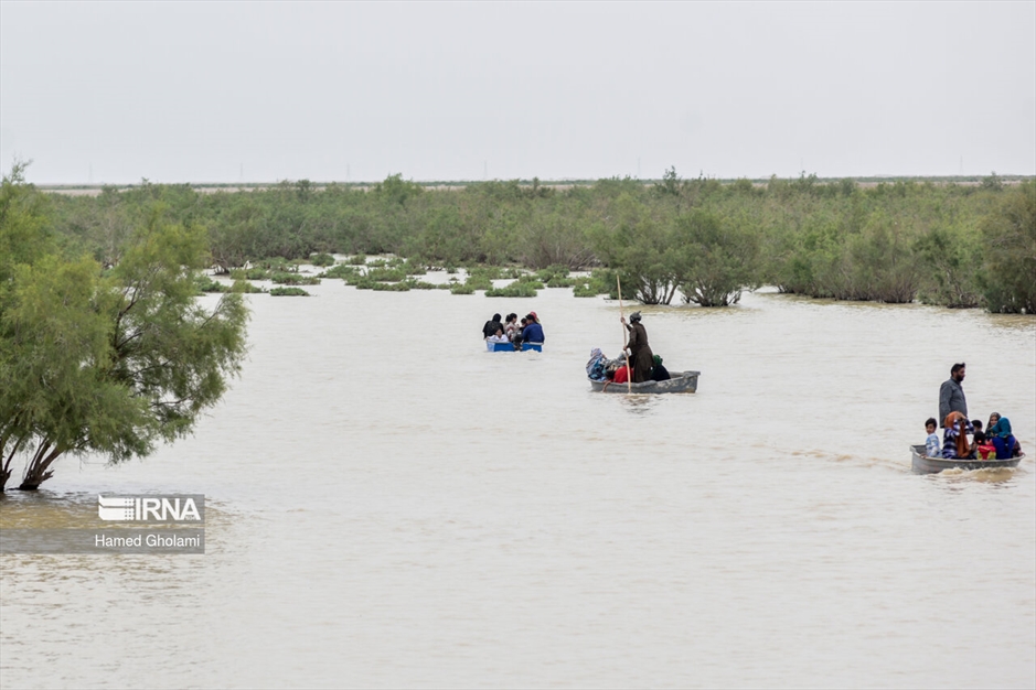 آب در راه سیستان