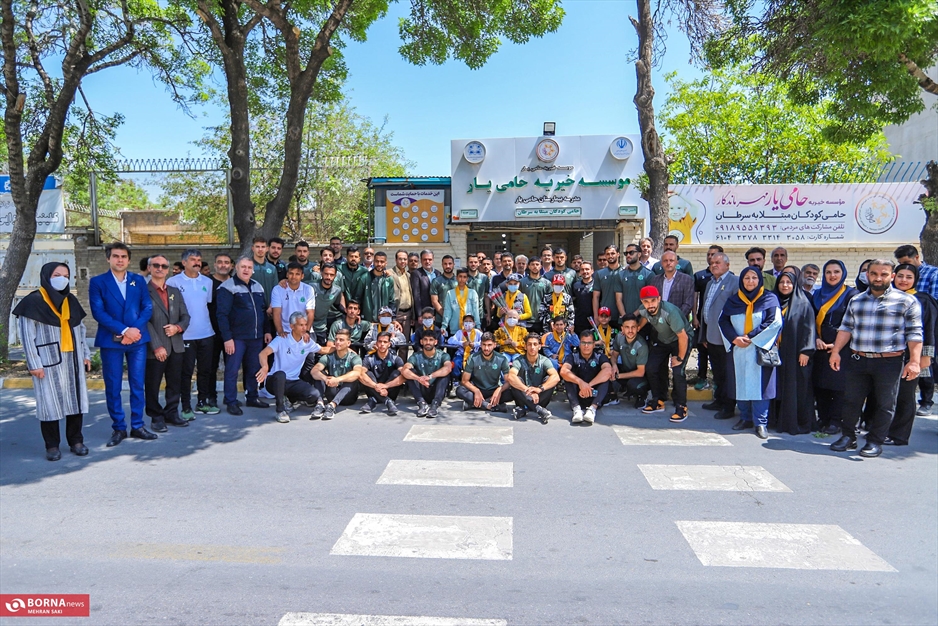 بازدید تیم فوتبال آلومینیوم اراک از موسسه خیریه حامی یار