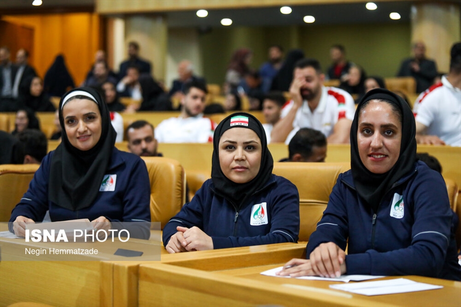 مراسم تجلیل از قهرمانان و مدال آوران ورزش کشور با حضور رئیس جمهور