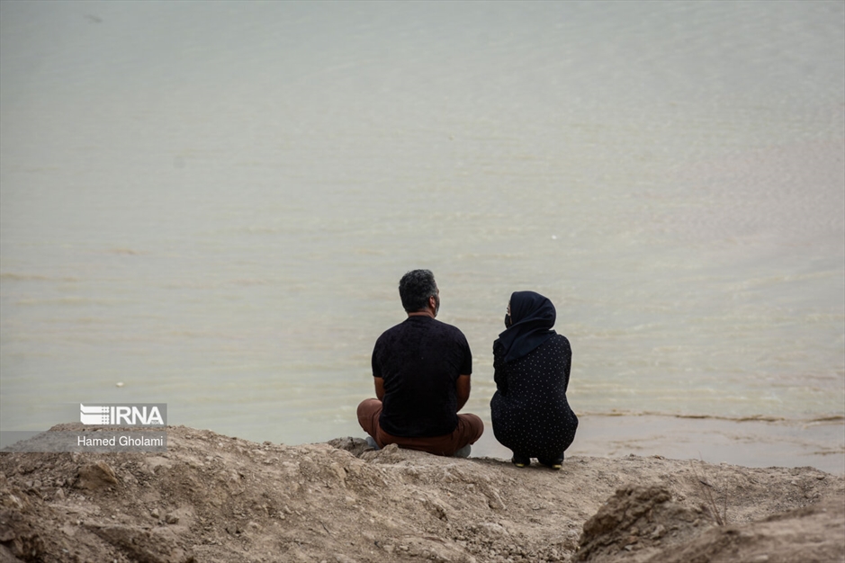 آب در راه سیستان