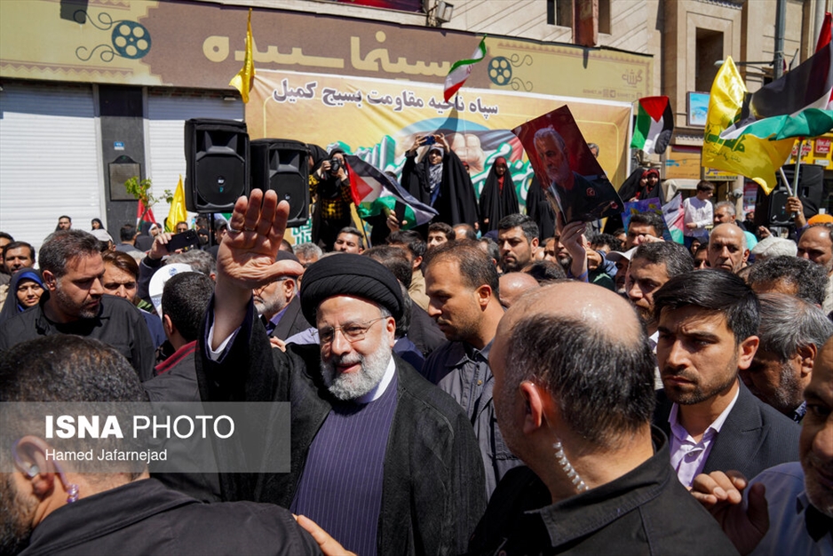 قاب‌هایی ماندگار؛ رئیسی در میدان خدمت