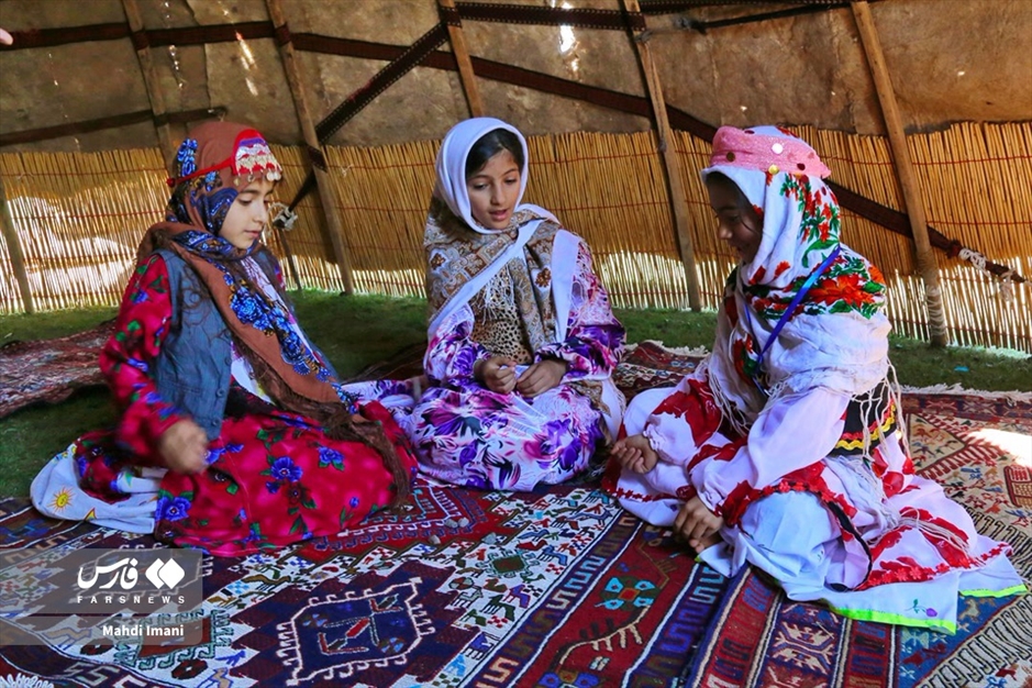 دختران آفتاب